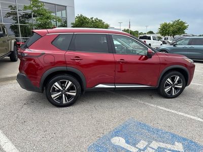 2023 Nissan Rogue — photo 25 view