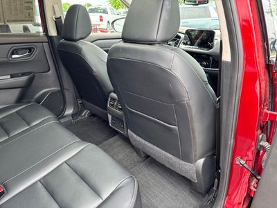 2023 Nissan Rogue — photo 38 view