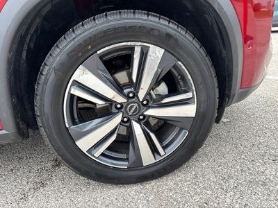 2023 Nissan Rogue — photo 32 view