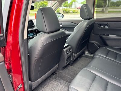 2023 Nissan Rogue — photo 34 view