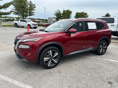 2023 Nissan Rogue — photo 13 view