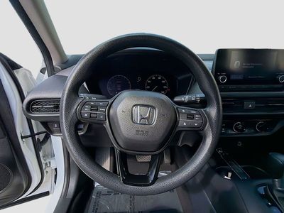 2023 Honda HR-V — photo 10 view