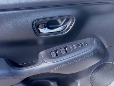 2023 Honda HR-V — photo 16 view