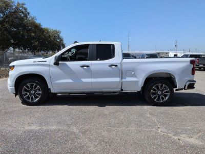 2024 Chevrolet Silverado 1500 - Photo 2