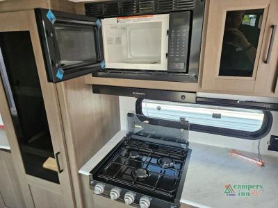 2026 Grand Design Transcend Xplor — photo 15 view
