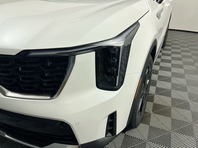 2026 Kia Sorento Hybrid - Photo 11