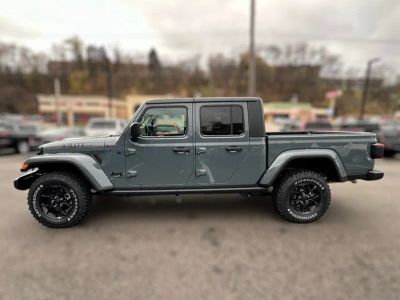 2026 Jeep Gladiator — rear three-quarter view