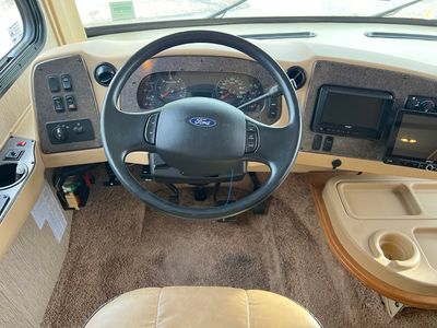 2017 Newmar BAY STAR SPORT - Photo 2