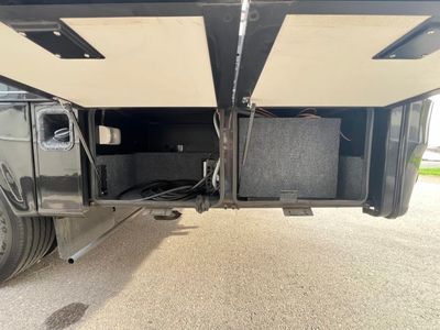 2017 Newmar BAY STAR SPORT - Photo 29
