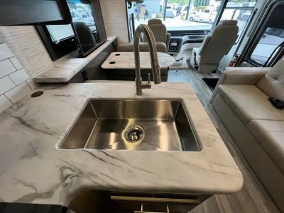 2024 Jayco ALANTE — photo 10 view