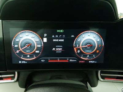 2024 Hyundai Elantra — photo 20 view
