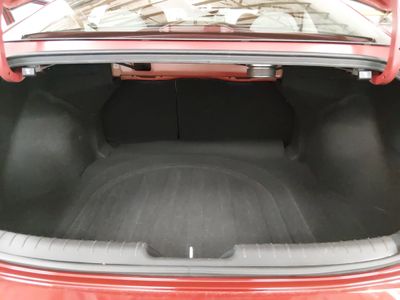 2024 Hyundai Elantra — photo 11 view