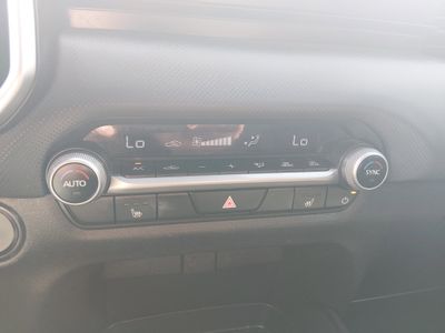 2025 Mazda CX-50 - Photo 13