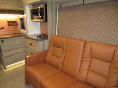 2025 Winnebago VIEW - Photo 5
