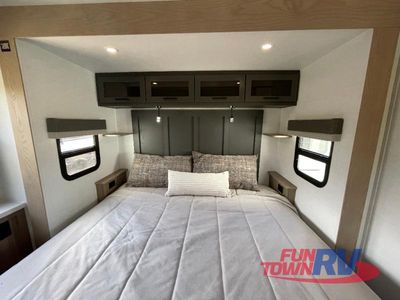 2026 Forest River RV Rockwood Signature - Photo 28