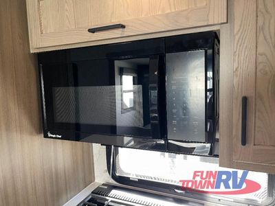 2026 Forest River RV Rockwood Signature - Photo 15