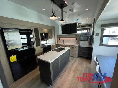 2026 Forest River RV Rockwood Signature - Photo 11