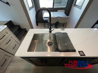 2026 Forest River RV Rockwood Signature - Photo 13