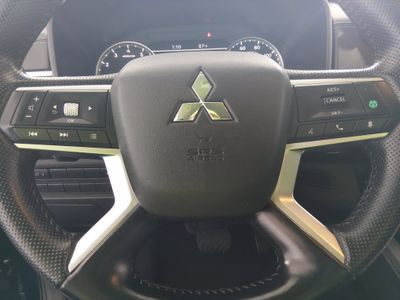 2024 Mitsubishi Outlander - Photo 12