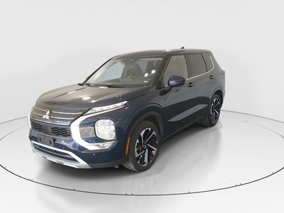 2024 Mitsubishi Outlander - Photo 3