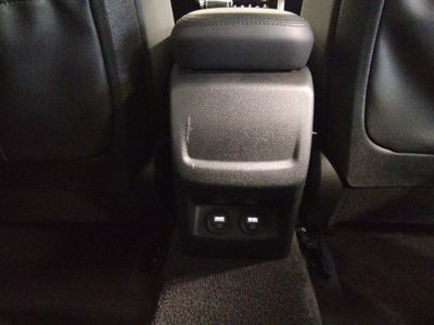 2023 Kia K5 - Photo 18