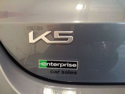 2023 Kia K5 - Photo 27