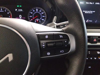 2023 Kia K5 - Photo 26