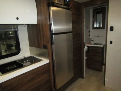 2025 Winnebago VIEW - Photo 12