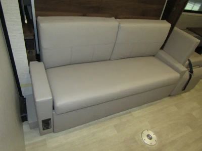 2025 Winnebago VIEW - Photo 16