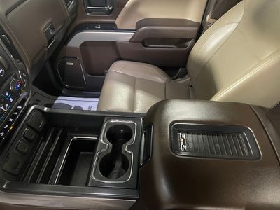 2018 Chevrolet Silverado 2500HD - Photo 15
