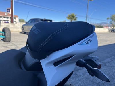 2026 CFMOTO 300SS - Photo 10