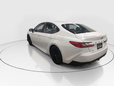 2025 Toyota Camry — detail view