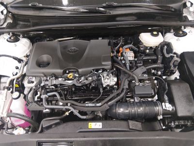 2025 Toyota Camry — photo 9 view