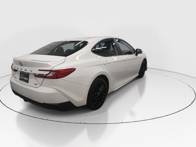 2025 Toyota Camry — photo 7 view