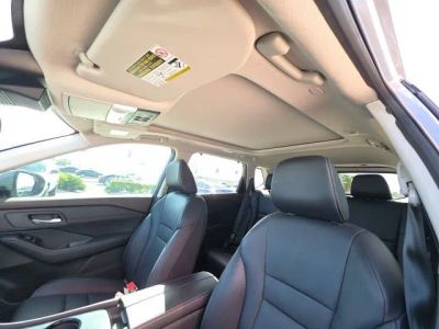2023 Nissan Rogue — photo 14 view