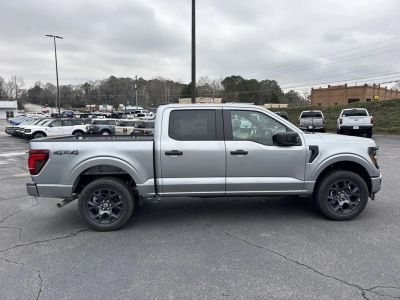 2026 Ford F-150 — photo 9 view