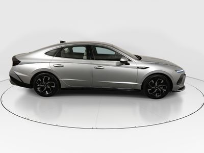 2024 Hyundai Sonata - Photo 8