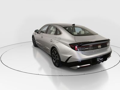 2024 Hyundai Sonata - Photo 5