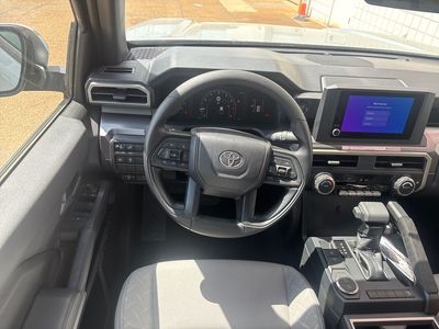 2026 Toyota Tacoma - Photo 3