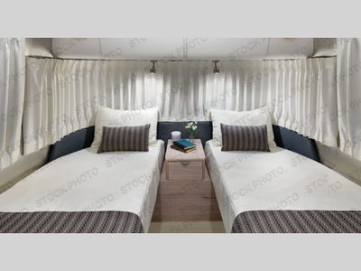 2026 Airstream Globetrotter - Photo 4
