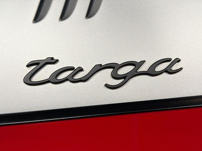 2016 Porsche 911 - Photo 12