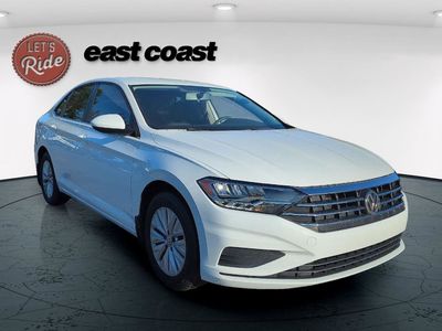 2019 Volkswagen Jetta - Photo 4
