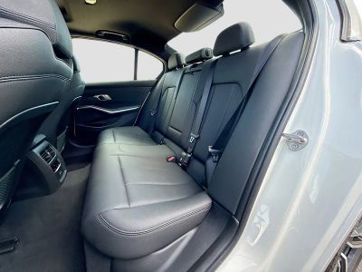 2021 BMW 3 Series — photo 20 view