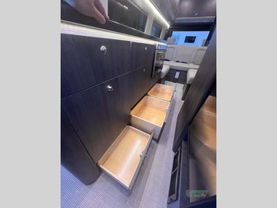 2025 Airstream Interstate - Photo 31
