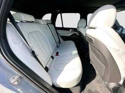 2026 BMW X5 — photo 22 view