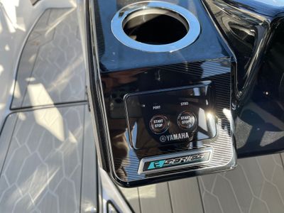 2026 Yamaha 255 XE - Photo 36