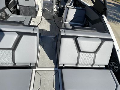 2026 Yamaha 255 XE - Photo 21
