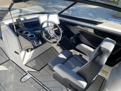 2026 Yamaha 255 XE - Photo 33