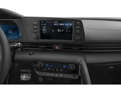 2026 Hyundai Elantra - Photo 36