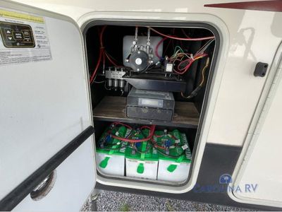 2019 Forest River Cedar Creek Silverback - Photo 7